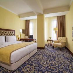 Фото Отель Ramada Almaty (Рамада )