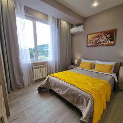 Фото Отель Квартира уютная в центре адлера