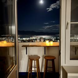 Фото Отель UzorApart Стильная квартира, лучший панорамный вид с открытого балкона