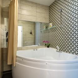 2-комнатные апартаменты эконом с 2 двуспальными кроватями (без окна)