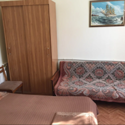 Коттедж стандарт с 2 односпальными и 1 двуспальной кроватью