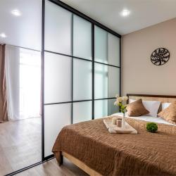 1-комнатные апартаменты улучшенные BeGuest Шаронова 31