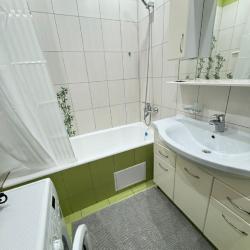 Фото Апартаменты на улице Федора Гладкова 24