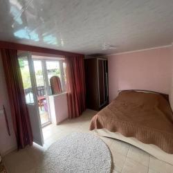 4-местный номер улучшенный комфорт с 2 двуспальными кроватями