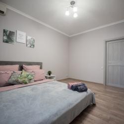 Фото Отель Smile Apartments (Смайл Апартментс) на улице Малиновского 74/68