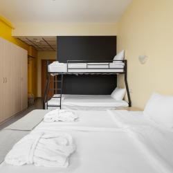 Фото Отель Riders Lodge (Райдерс Лодж)