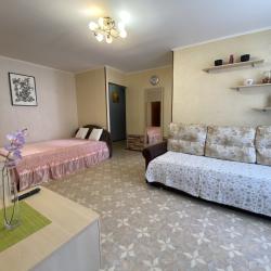 Фото Апартаменты на улице Свободы 1А