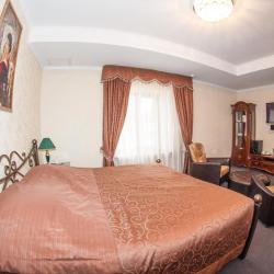 Плаза (Plaza) — ff5e89248c7eae02a4bb4414ef0ccc9c