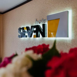 Фото Отель Seven (Севен)