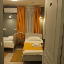 Фото Отель iQHOTEL (Айкью Нотел)