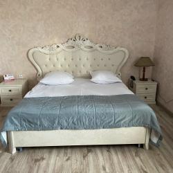 Номер комфорт с 1 двуспальной кроватью