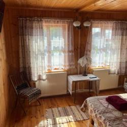Коттедж с 1 двуспальной кроватью и 1 двухъярусной кроватью