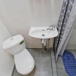 Фото Отель LovelyHome 39 на улице Александра Суворова 25