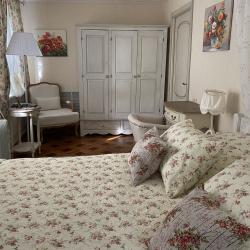 Фото Апартаменты с камином «Классик на Набережной»