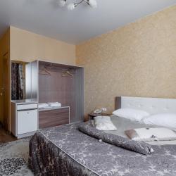 Номер стандарт с 1 двуспальной кроватью