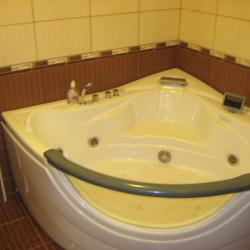 Номер стандарт с 1 двуспальной кроватью (318, 417)