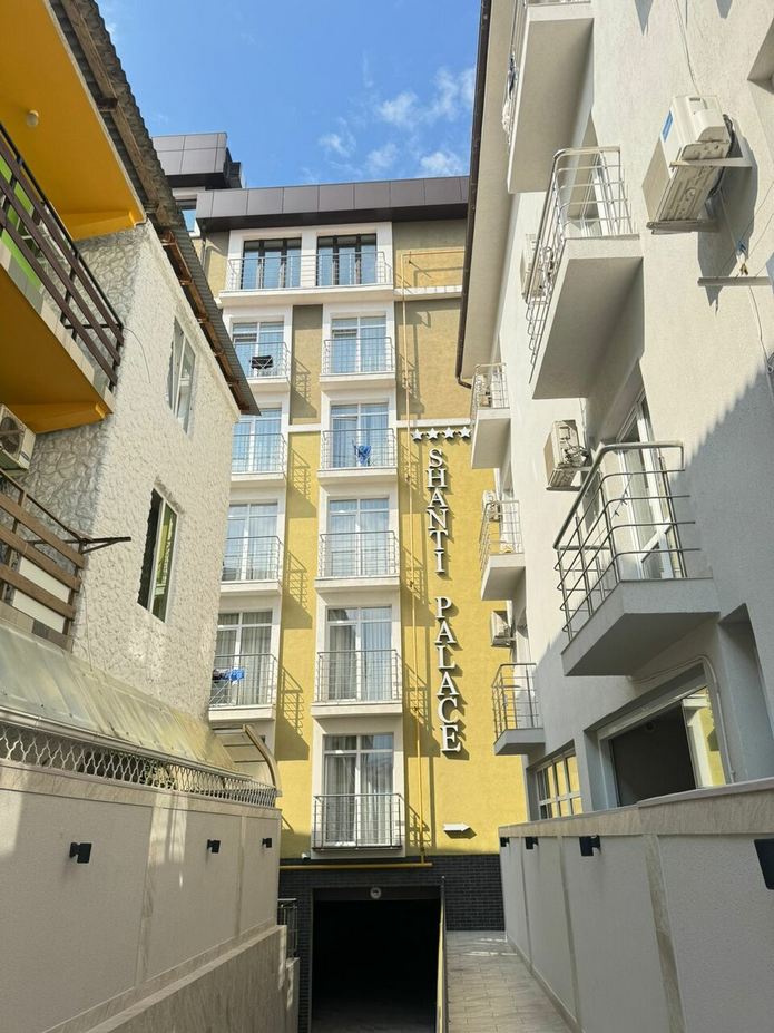 Shanti Palace (Шанти Палас) - 4