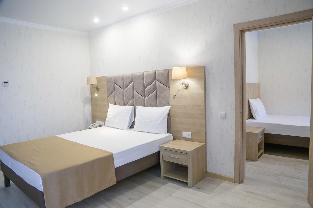 Эмеральдика Family Beach Hotel (Фэмили Бич) - 17
