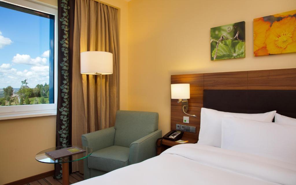 Хиллс Гарден (ex. Hilton Garden Inn Ufa Riverside) (Хиллс Гарден, бывший Хилтон Гарден Инн Уфа Риверсайд)  - 12