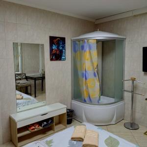 Photo 4
