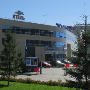 Photo 1