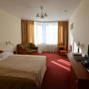 Photo 4