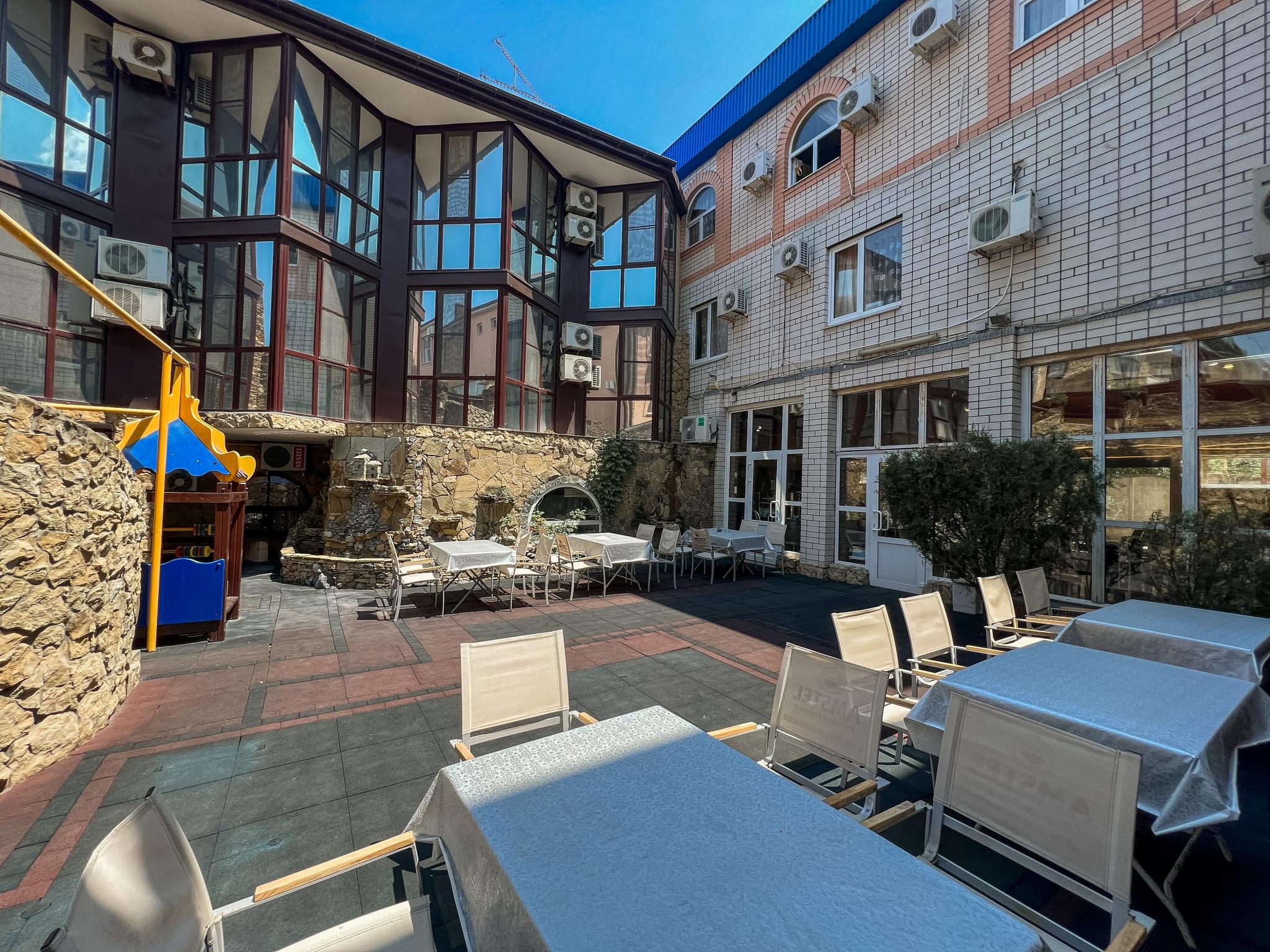 Витязево: Гостевой дом Дворянское гнездо