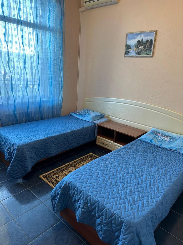 Номер стандарт с 2 односпальными кроватями