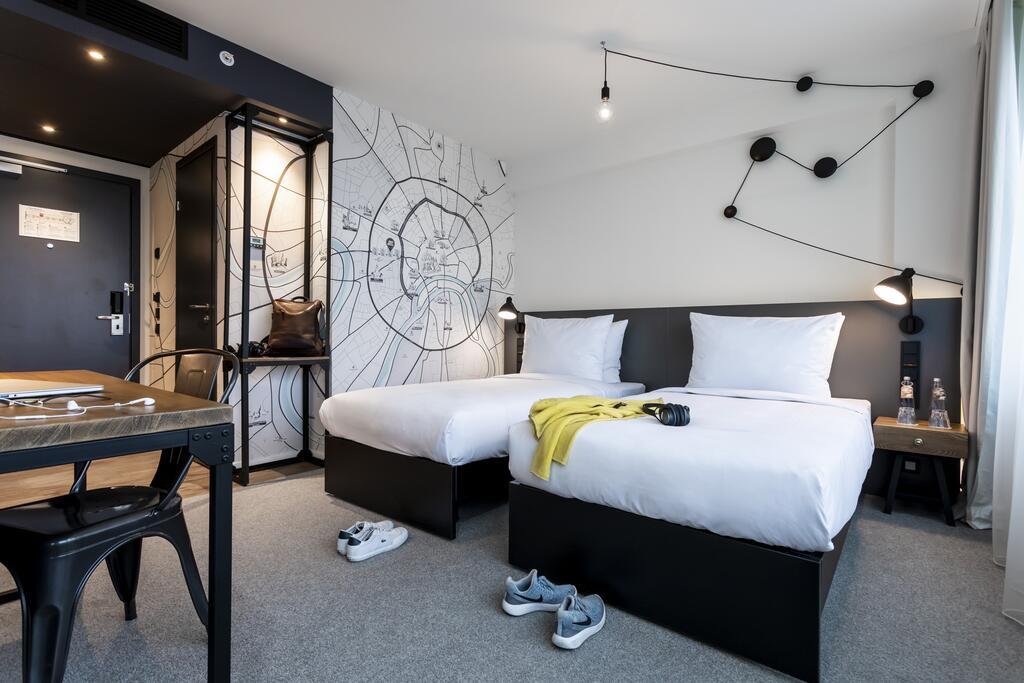 Penta Standard Twin Room