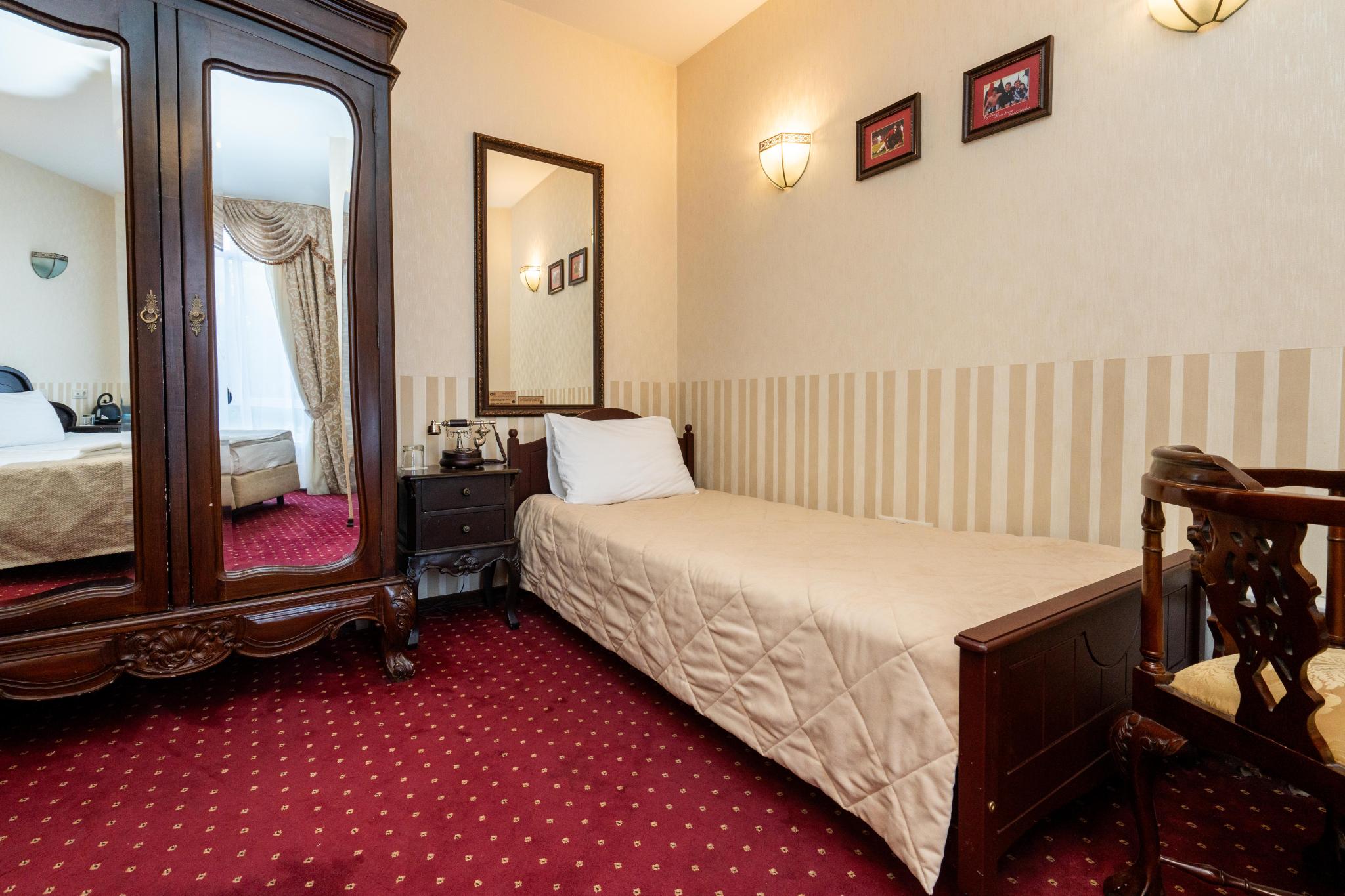 3-местный 1-комнатный номер делюкс стандарт 3
