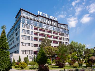 BETON BRUT ULTRA ALL INCLUSIVE & SPA ANAPA MIRACLEON 4* (БЕТОН БРЮТ УЛЬТРА ОЛ ИНКЛЮЗИВ & СПА АНАПА МИРАКЛЕОН 4*)