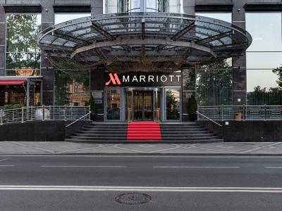 Отель Marriott Krasnodar Hotel (Марриотт Краснодар)