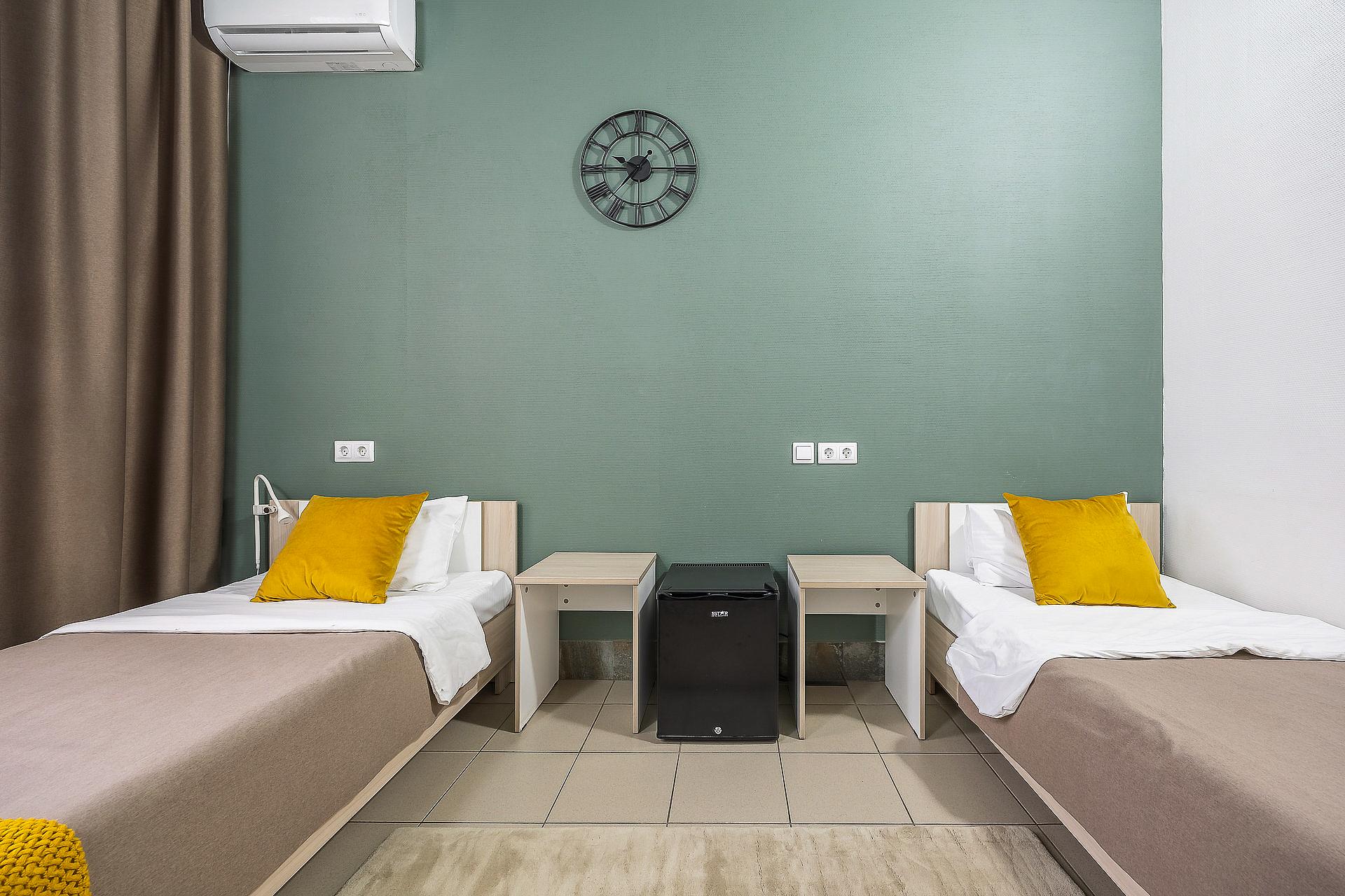 Номер стандарт улучшенный с 2 односпальными кроватями 2