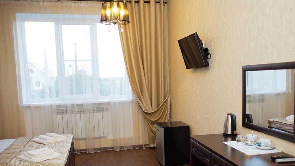 Номер комфорт с 1 двуспальной кроватью 3