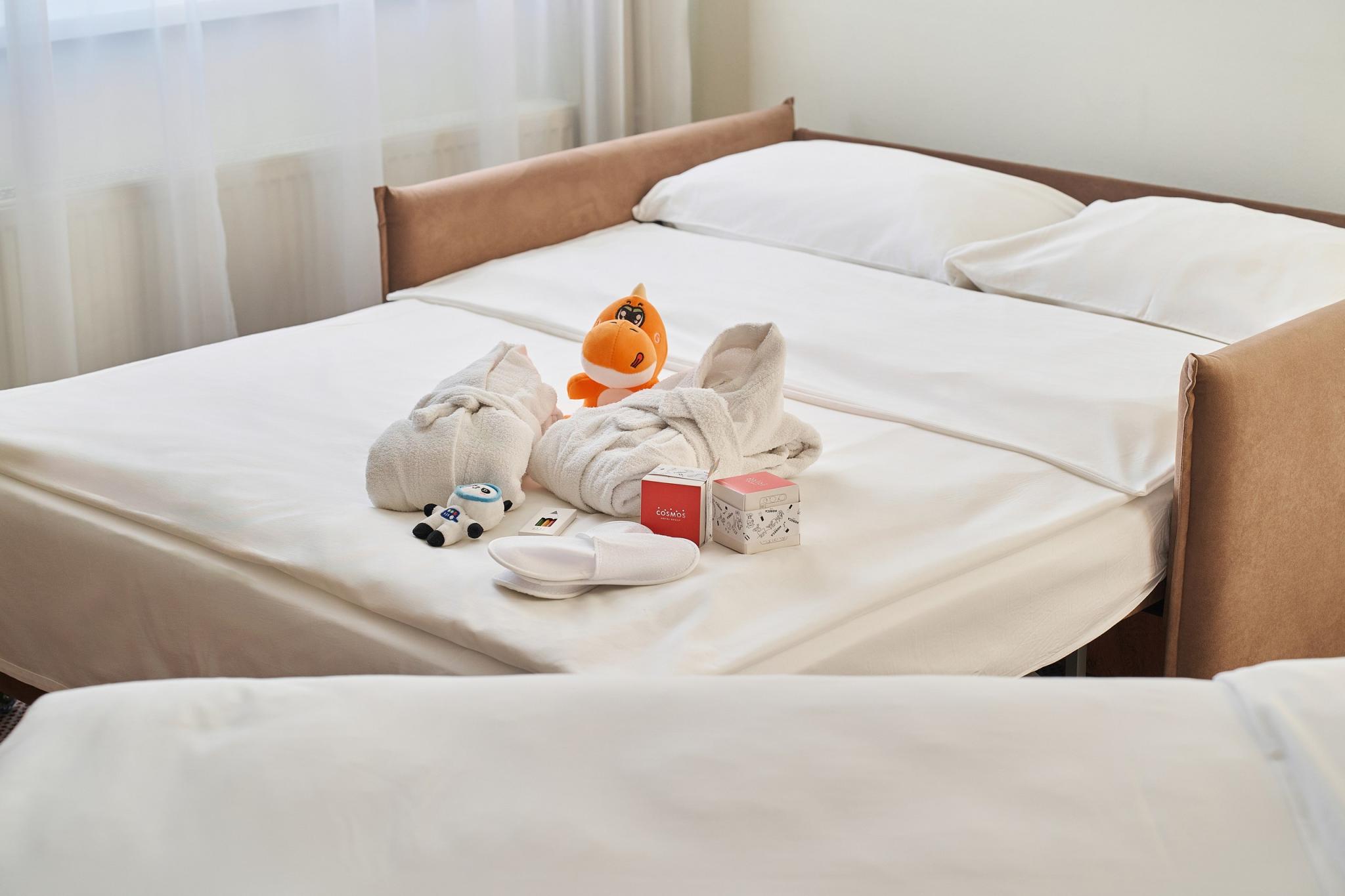 Космос Екатеринбург Отель (Cosmos Ekaterinburg Hotel) - 9