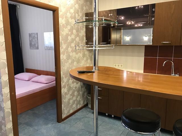 Номер люкс премиум с 1 двуспальной кроватью 2