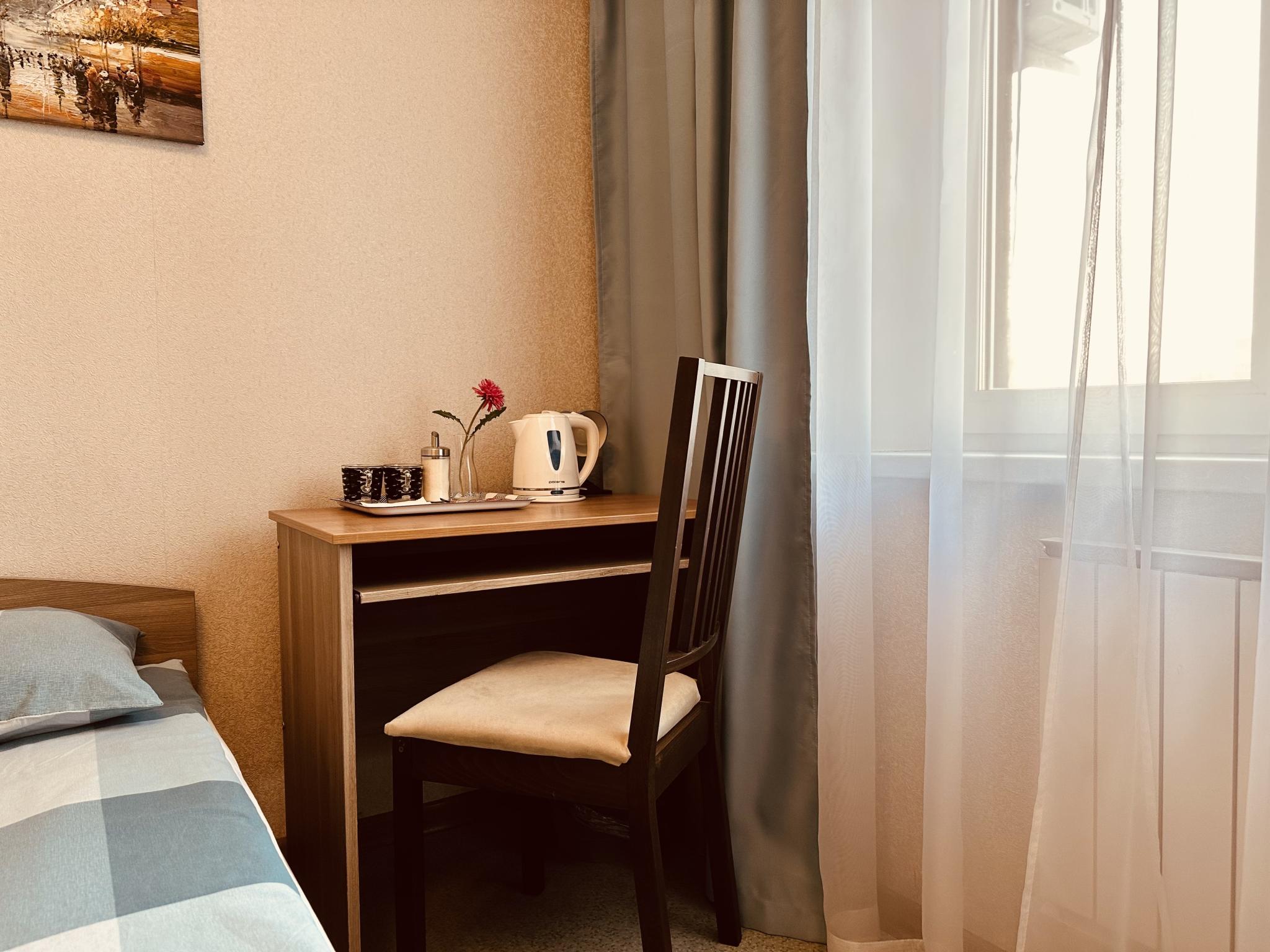 1-местный номер стандарт с 1 двуспальной кроватью 4