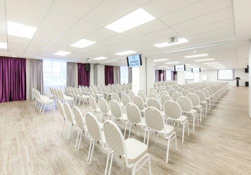 Фото Амакс Премьер Отель