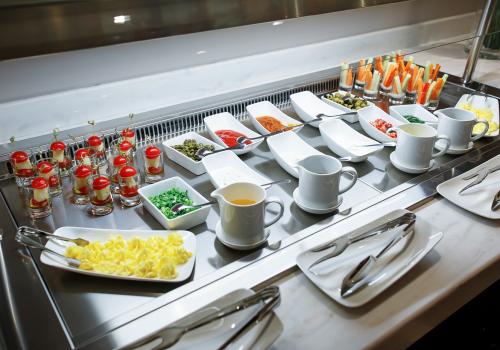 Фото Отель Марциаль