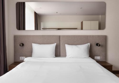 Фото Апарт-отель YES Hoshimina