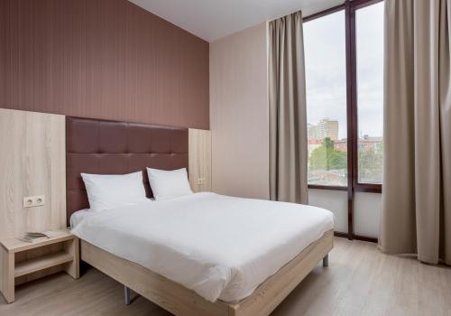 Фото Отель Golden Tulip Krasnodar