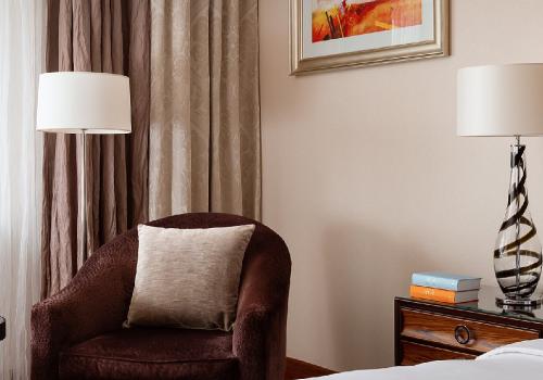 Номер улучшенный с 1 двуспальной кроватью