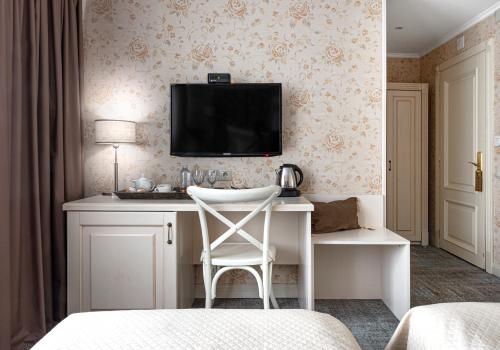 Номер стандарт улучшенный с 2 односпальными кроватями