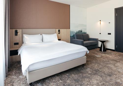 Комфорт двухместный с одной двуспальной кроватью