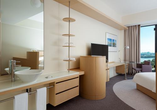 Номер стандарт с 1 двуспальной кроватью