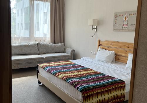 Номер стандарт семейный с 1 двуспальной кроватью