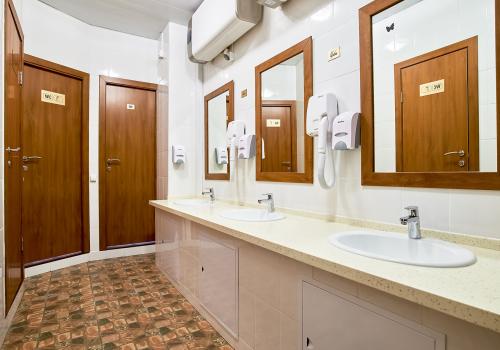 Фото Отель Винтерфелл Бауманская