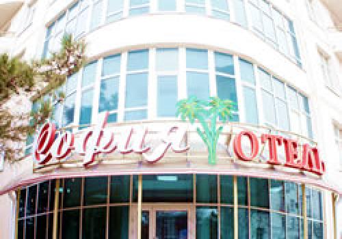 Фото отеля 1