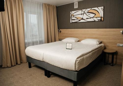 Номер улучшенный с 1 двуспальной кроватью