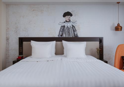 Номер улучшенный с 1 двуспальной кроватью